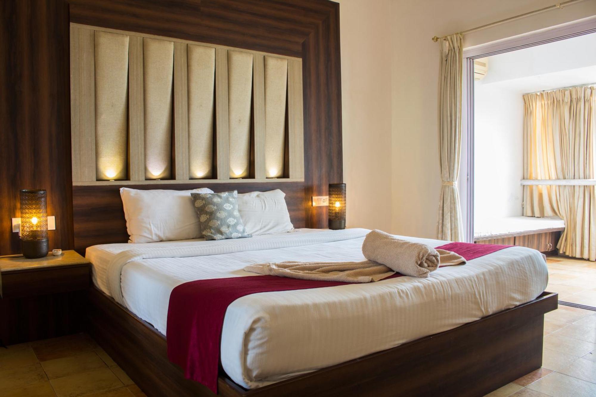 Shikara Beach Resort กาเวลอสซิม ภายนอก รูปภาพ
